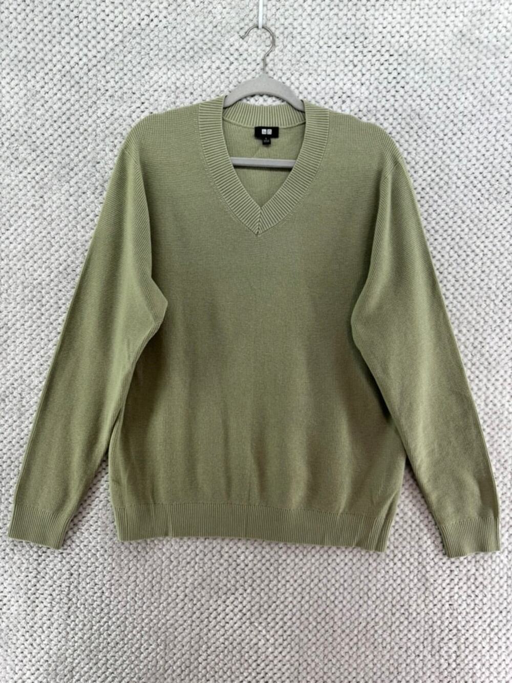 Uniqlo Pullover Rib Knit Sweater V-Neck Women L Green Minimalist Capsule